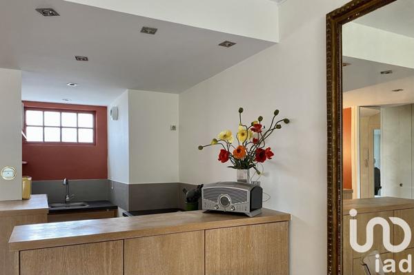 Appartement 2 pièces de 43 m² à Paris (75018)