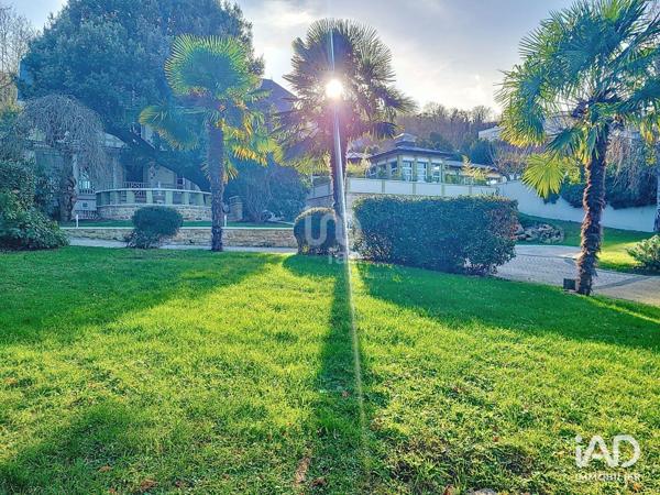 Maison à vendre 14 pièces 600 m² Bougival