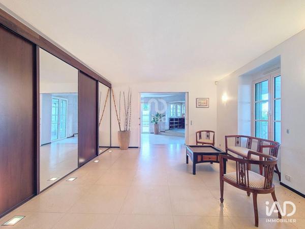 Maison à vendre 14 pièces 600 m² Bougival