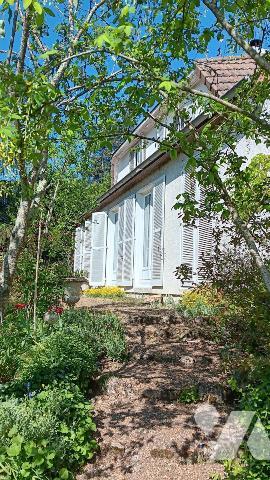 A VENDRE SUR LA COMMUNE DE ROUILON