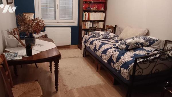 A VENDRE SUR LA COMMUNE DE ROUILON