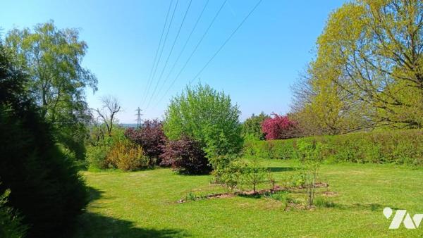 A VENDRE SUR LA COMMUNE DE ROUILON