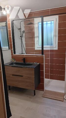 A VENDRE SUR LA COMMUNE DE ROUILON