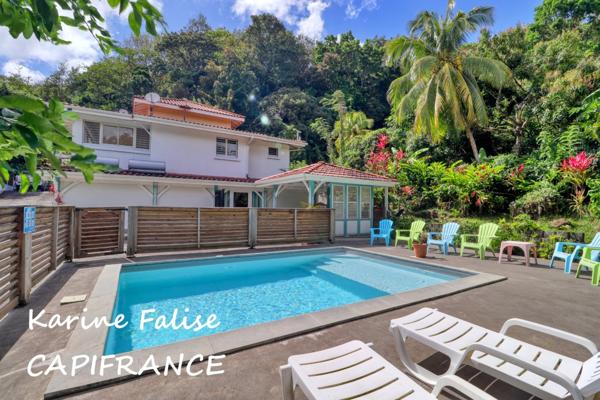 Ensemble immobilier – Villa T6 + 2 T2, piscine, vue mer – Sainte-Luce