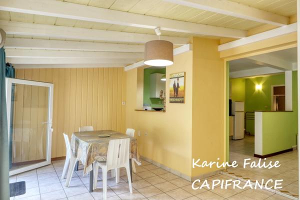 Ensemble immobilier – Villa T6 + 2 T2, piscine, vue mer – Sainte-Luce