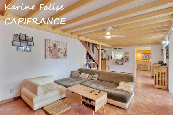 Ensemble immobilier – Villa T6 + 2 T2, piscine, vue mer – Sainte-Luce