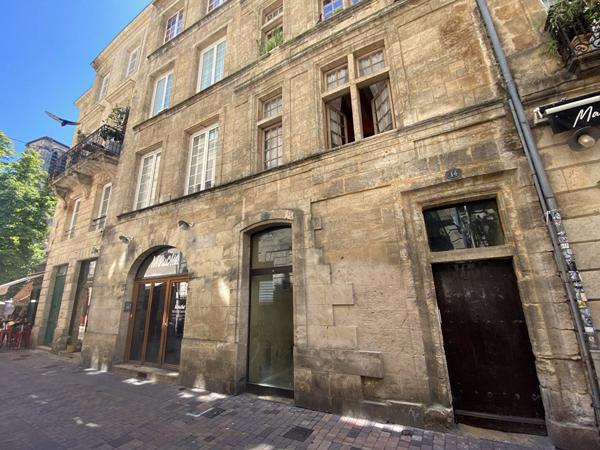 Bordeaux Saint-Pierre - Studio 29 m2 à rénover