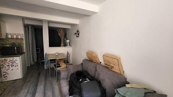 APPARTEMENT MEUBLE AU CENTRE VILLE - CARCASSONNE