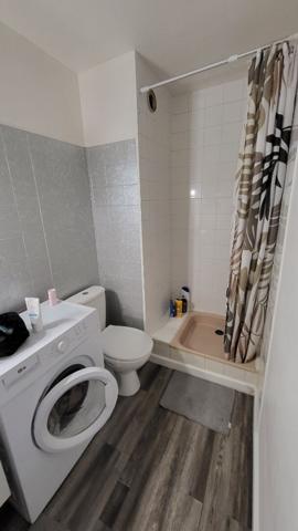 APPARTEMENT MEUBLE AU CENTRE VILLE - CARCASSONNE