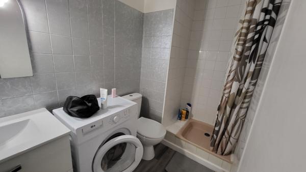 APPARTEMENT MEUBLE AU CENTRE VILLE - CARCASSONNE