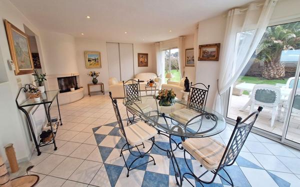 Maison à vendre    5 pièces •  Plougasnou