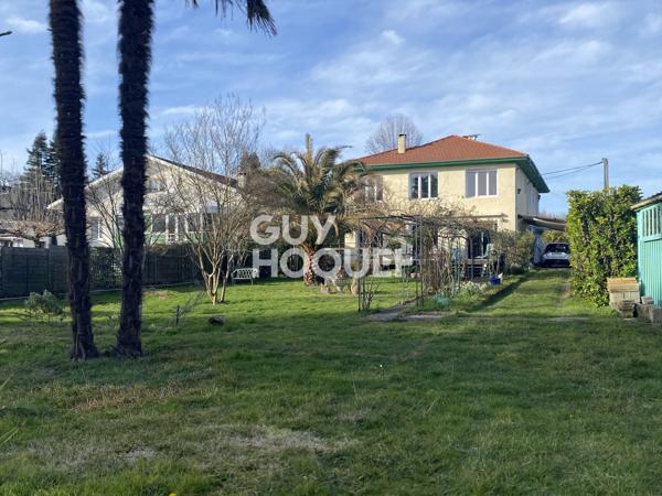 MAISON À VENDRE DE 11 PIÈCES DE 248,80 M²