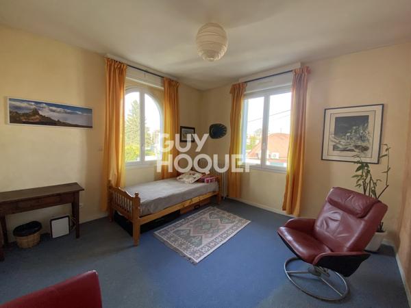 MAISON À VENDRE DE 11 PIÈCES DE 248,80 M²