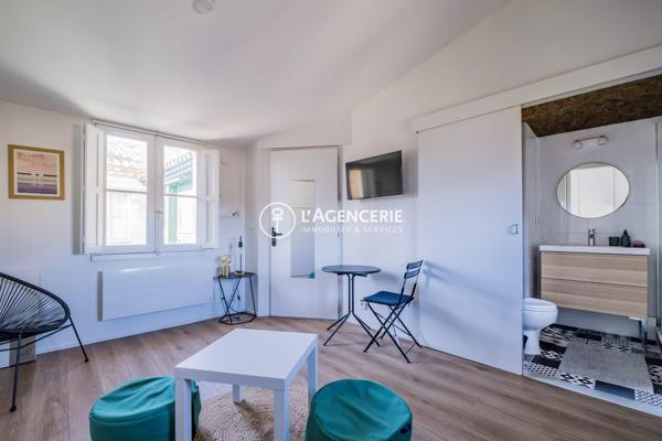 Studio meublé avec ascenseur – rue Saint-Rémi