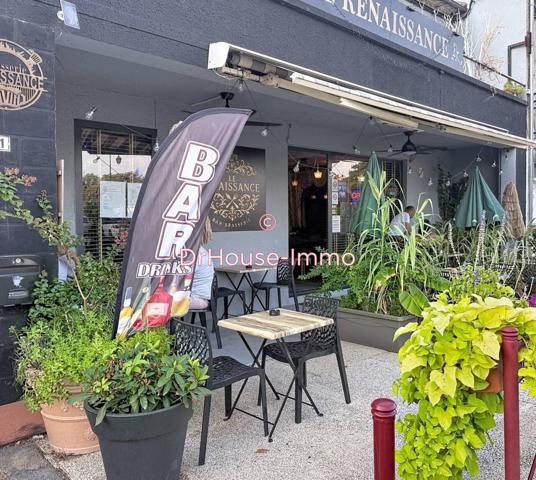 Commerce à vendre 7 pièces de 158 m²