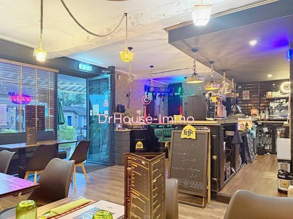 Commerce à vendre 7 pièces de 158 m²