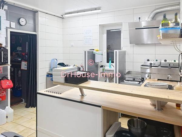 Commerce à vendre 7 pièces de 158 m²