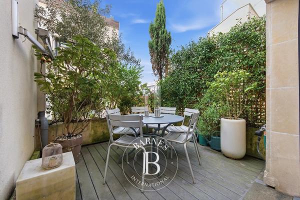 Boulogne-Billancourt, Hôtel particulier 6 Chambres -  400 m² à vendre