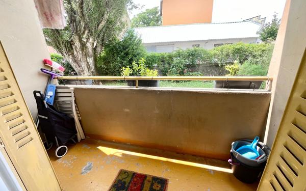 Appartement à vendre    3 pièces • 78,01 m2 Villeurbanne