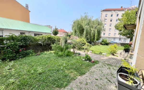 Appartement à vendre    3 pièces • 78,01 m2 Villeurbanne