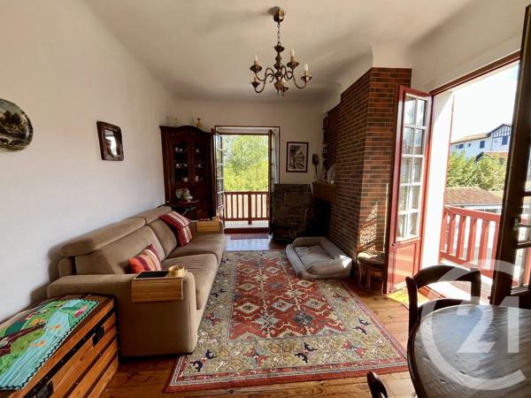 Appartement à vendre  3 pièces - 51,49 m 2   ASCAIN  - 64