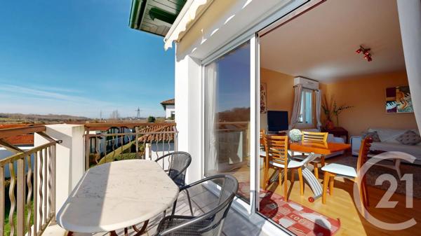 Appartement à vendre  3 pièces - 51,49 m 2   ASCAIN  - 64