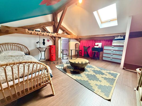 Maison
         8 pièces
        - 180 m² Bien prestige 688 000 € *