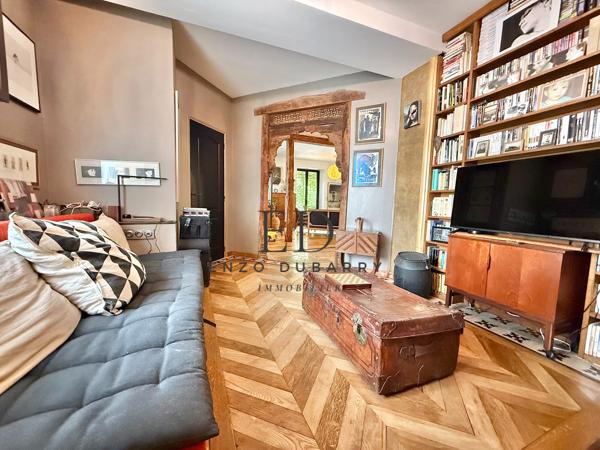 Maison
         8 pièces
        - 180 m² Bien prestige 688 000 € *