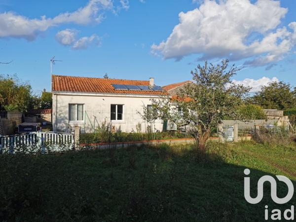 Maison à vendre 4 pièces 90 m² Fontenay-le-Comte