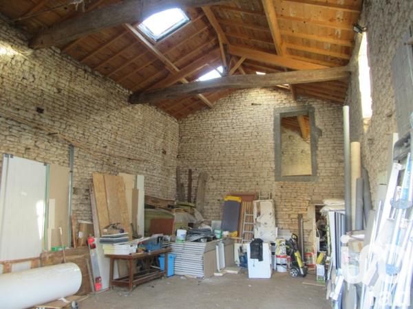 Maison à vendre 4 pièces 90 m² Fontenay-le-Comte