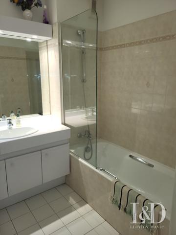 BEL APT T3 AVEC LOGGIA, BOX et CAVE