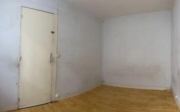 Appartement à vendre    3 pièces • 49 m2 Sèvres