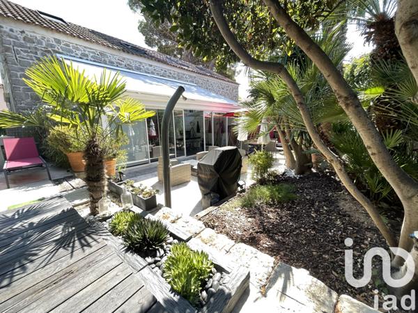 Maison à vendre 6 pièces 243 m² La Garde