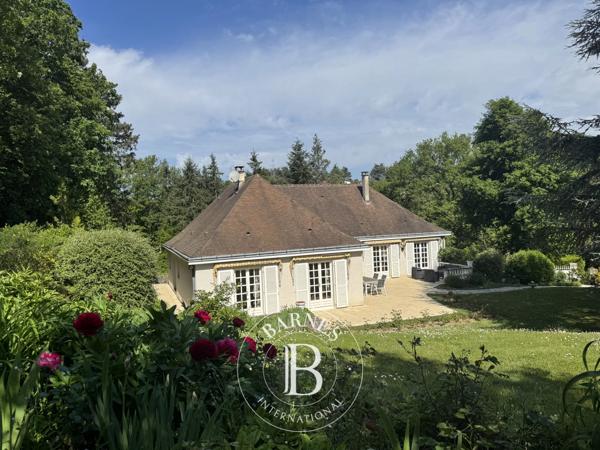 Blois, Maison de ville 4 Chambres -  253 m² à vendre