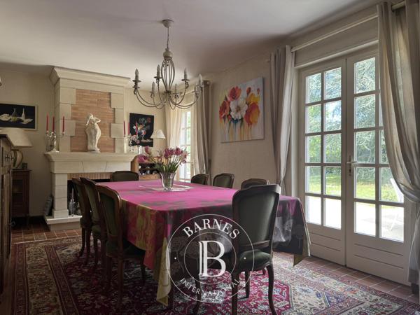 Blois, Maison de ville 4 Chambres -  253 m² à vendre
