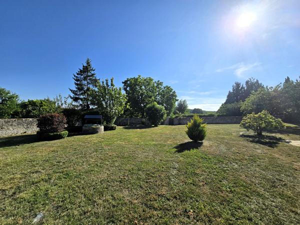 Maison de charme Thenisy 5 pièces ancien presbytère campagne vallonnée et pittoresque