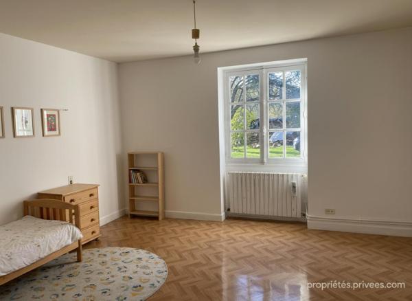 Grande Maison avec dépendances et Jardin Lormes 4 pièce(s) 126 m2
