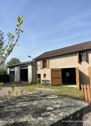 Grande Maison avec dépendances et Jardin Lormes 4 pièce(s) 126 m2