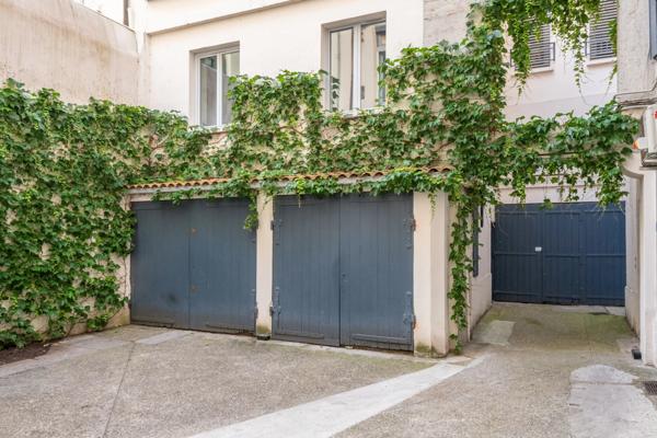 Lyon 2ème - Appartement deux chambres 91 m² - Garage fermé