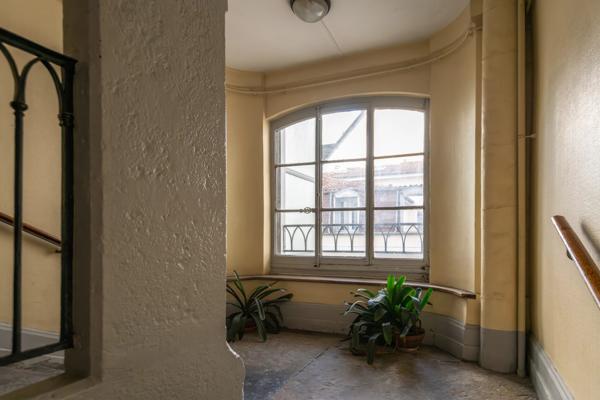 Lyon 2ème - Appartement deux chambres 91 m² - Garage fermé
