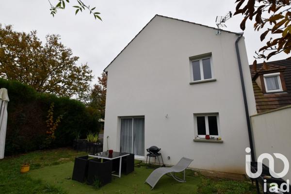 Maison traditionnelle 4 pièces de 85 m² à Champcueil (91750)