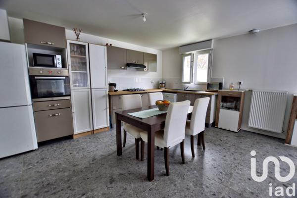 Maison traditionnelle 4 pièces de 85 m² à Champcueil (91750)