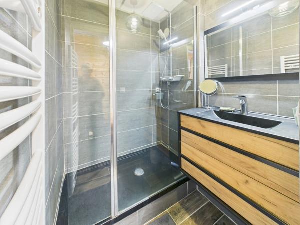 Haute Savoie (74), à vendre SAMOENS - Domaine skiable Grand Massif - Appartement T3 bis