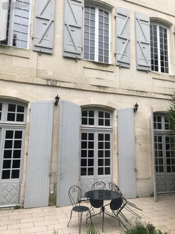 Appartement à vendre à Saintes en Charente-Maritime (17100), ref : 17111-715