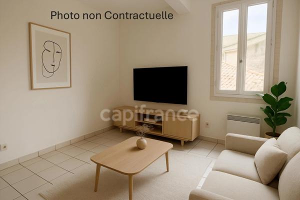 Appartement à vendre 2 pièces AGDE (34) - Un 2 pièces lumineux à réinventer dans l’une des rues les plus authentiques d’Agde