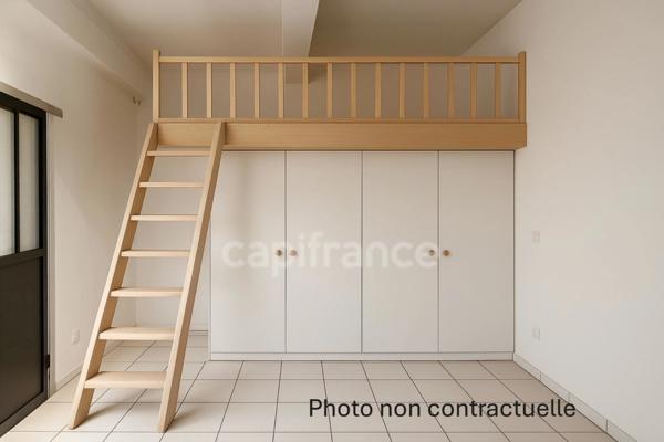 Appartement à vendre 2 pièces AGDE (34) - Un 2 pièces lumineux à réinventer dans l’une des rues les plus authentiques d’Agde