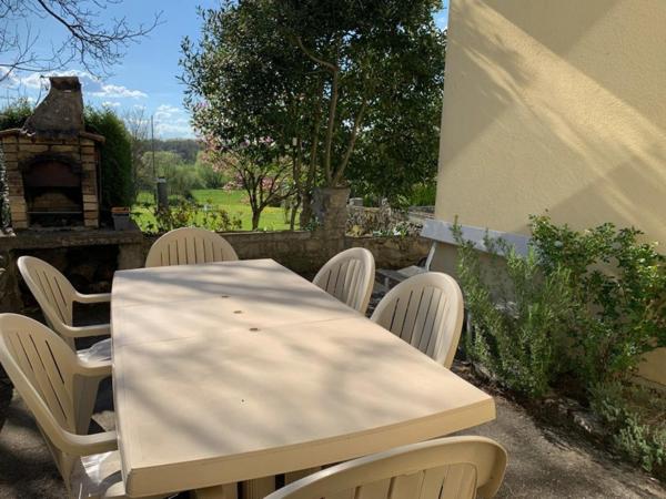 Maison indépendante bien entretenue et vue nature