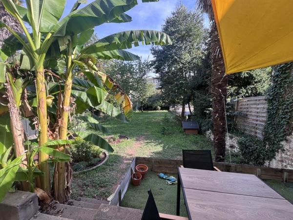 Immeuble 680 500 € Périgueux 232 m² DPE D