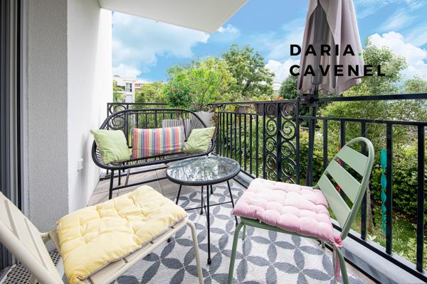 Appartement
         5 pièces
        - 100 m² Exclusivité 549 000 € *