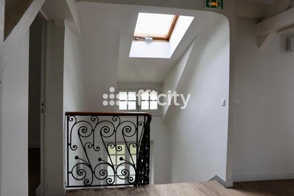 Maison
         17 pièces
        - 400 m² Bien prestige 1 850 000 € *